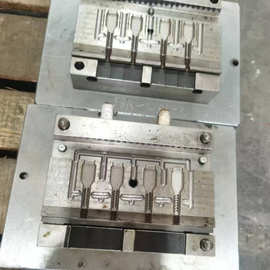 长安塑胶模具制造与塑胶制品产业 技术与创新驱动的发展